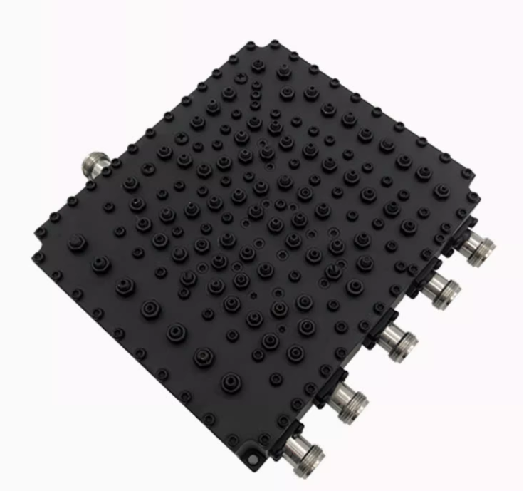  麻章双频三频四频五频腔体合路器4G+5G